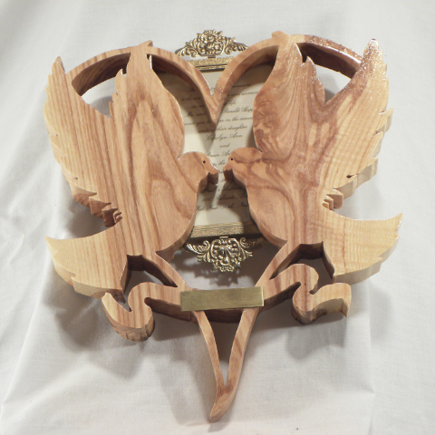 Dove � Item 11136 - SOLD