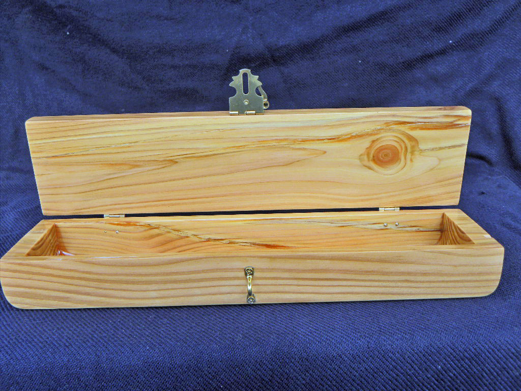 Box - Long w/ Brass Clasp - Pine - Item 212