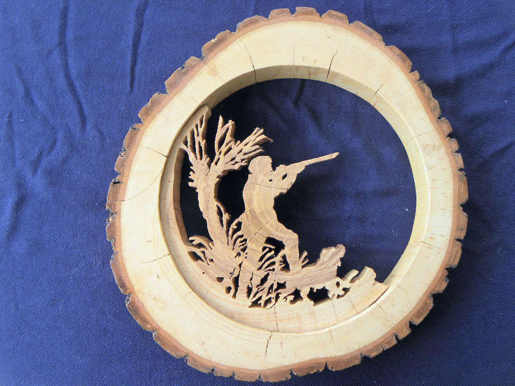 Hunter w/ Dog � Scrolled - Oak � Item 229