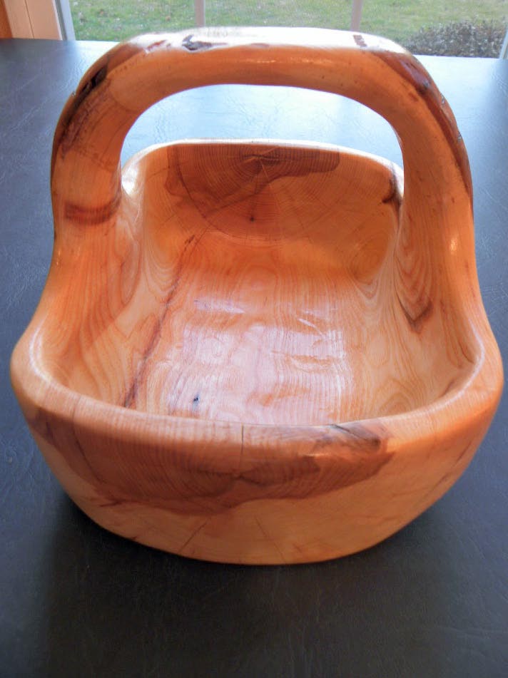 Wide Oblong w/Handle - Carved - Oak - Item 426